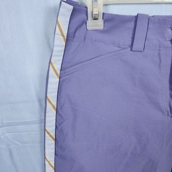 Nike Golf Fit Dry Women’s Purple Shorts Size 8 Flat Front Striped Sides Stretch - Picture 2 of 13